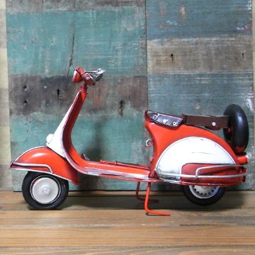 BIGスクーター ノスタルジックデコ バイク【レッド】ブリキのおもちゃ ブリキ製オートバイ アメリカン雑貨画像