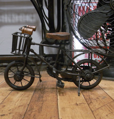 オールドバイシクル　アンティークタイプ自転車　ブリキのおもちゃ　ブリキ製自転車　アメリカン雑貨画像