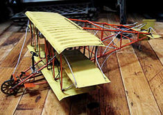 ブリキ飛行機 三葉機　ブリキのおもちゃ　ブリキ製飛行機　アメリカン雑貨画像