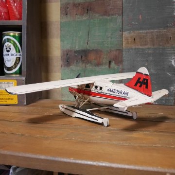 ブリキ製水上飛行機　ブリキのおもちゃ　ブリキ製飛行機　アメリカン雑貨画像