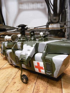  トランスポート ヘリコプター ブリキのおもちゃ　ブリキ製飛行機　アメリカン雑貨画像