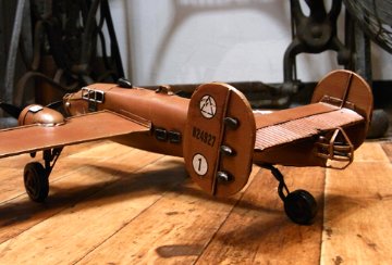 爆撃機 【ダイヤモンドリル】 ブリキのおもちゃ　ブリキ製飛行機　アメリカン雑貨画像