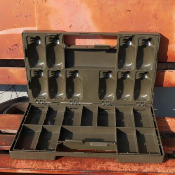  ドイツ軍 グレネードケース プラスチック ミリタリー 手榴弾 収納ボックス画像