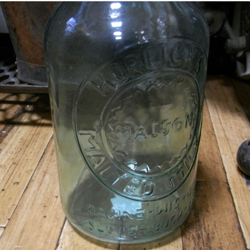 アンティーク ガラス瓶 グリーンキャップジャー 保存容器　ガーデニング雑貨　カントリー雑貨　　画像