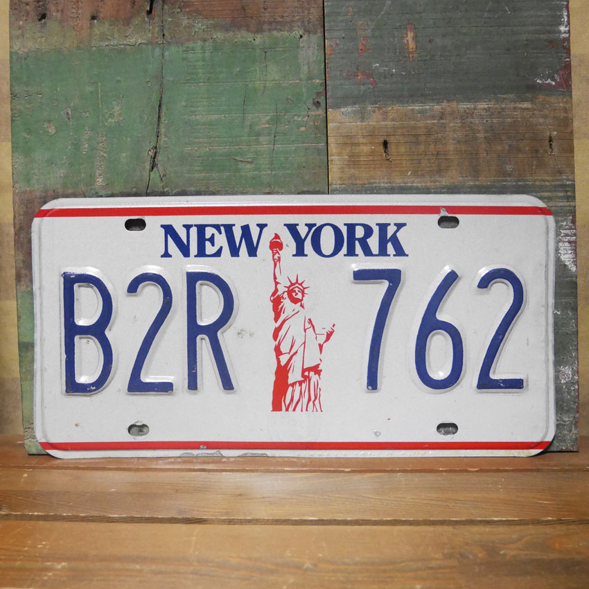アメリカユーズドナンバープレート ニューヨーク　NY ブリキ看板 アメリカン雑貨の画像