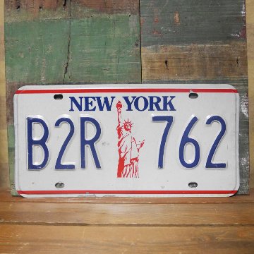 アメリカユーズドナンバープレート ニューヨーク　NY ブリキ看板 アメリカン雑貨の画像