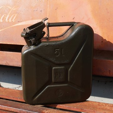 ポーランド軍 ガソリン缶 5L ミリタリー インテリア　画像