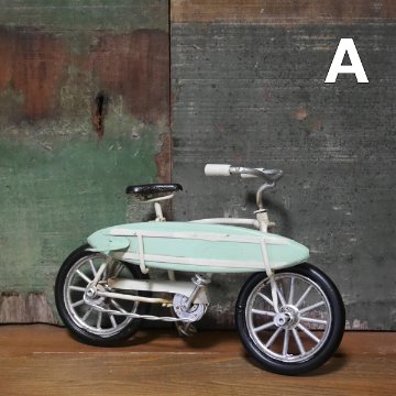 ノスタルジックデコ ビーチクルーザー　サーフボード自転車　アイアン製自転車　アメリカン雑貨画像