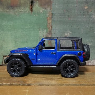 ジープ ラングラー 2018 ミニカー Jeep Wrangler KiNSMART 1/34 レトロミニカー アメリカン雑貨の画像