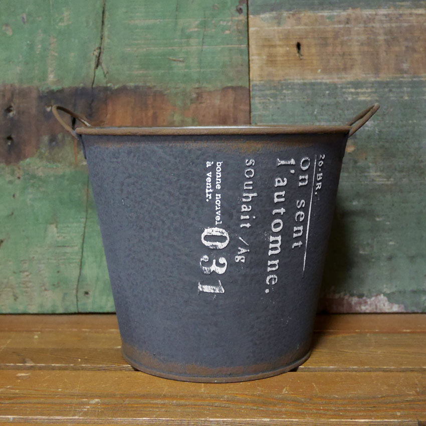 オータムスリー ラウンド ブリキポット プランター 鉢　ガーデニング雑貨　カントリー雑貨　　の画像