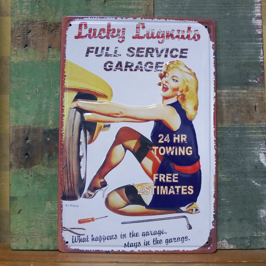 ピンナップガール アンティーク エンボスメタルプレート 【FULL SERVICE  】 ブリキ看板の画像