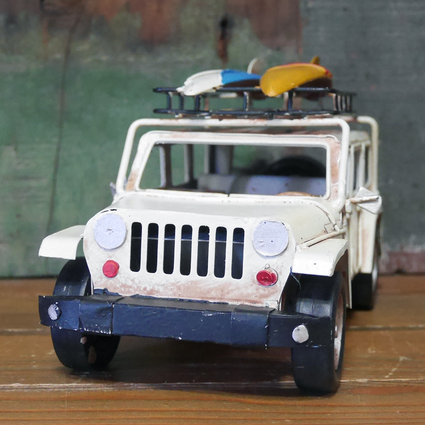 4WD サーフ ノスタルジックデコ 自動車 ブリキのおもちゃ  アメリカン雑貨画像