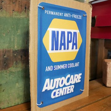 NAPA エンボスブリキ看板 ティンサイン　オートケアセンター　ガレージインテリア　アメリカン雑貨画像