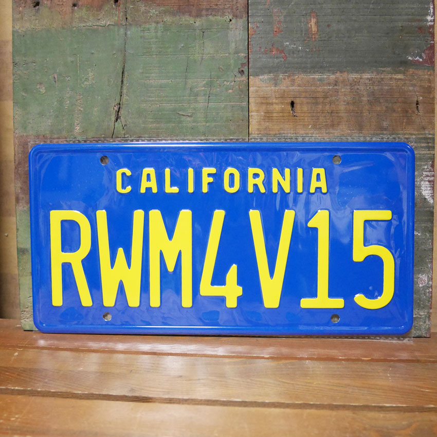 カリフォルニア RWM4V15 コマーシャルプレート CALIFORNIA BUMBLEBEE ナンバープレート アメリカン雑貨　画像