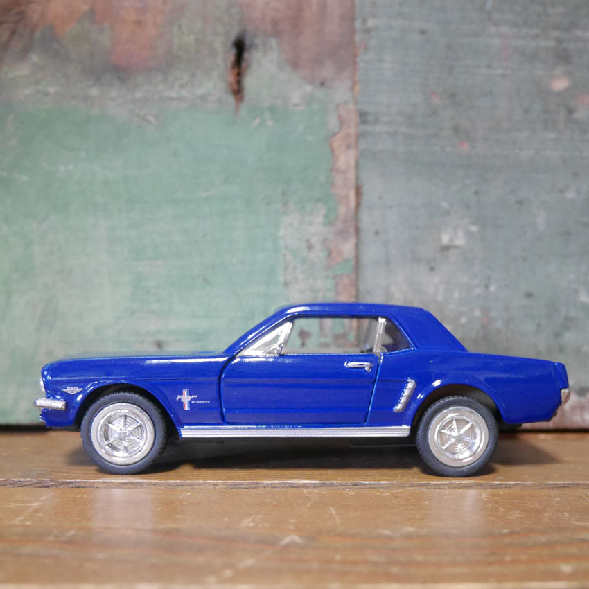 フォード マスタング 1/36 プルバックミニカー 1964 Ford Mustang　キンスマート アメリカン雑貨の画像