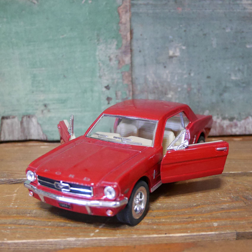 フォード マスタング 1/36 プルバックミニカー 1964 Ford Mustang　キンスマート　アメリカン雑貨