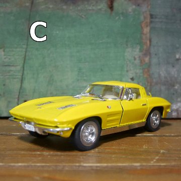 シボレー コルベット スティングレイ 1/36 プルバックミニカー 1963 Corvette Sting Ray　キンスマート アメリカン雑貨の画像