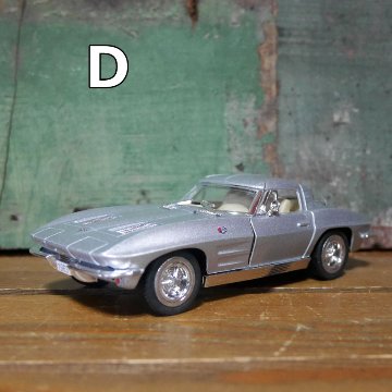 シボレー コルベット スティングレイ 1/36 プルバックミニカー 1963 Corvette Sting Ray　キンスマート アメリカン雑貨の画像