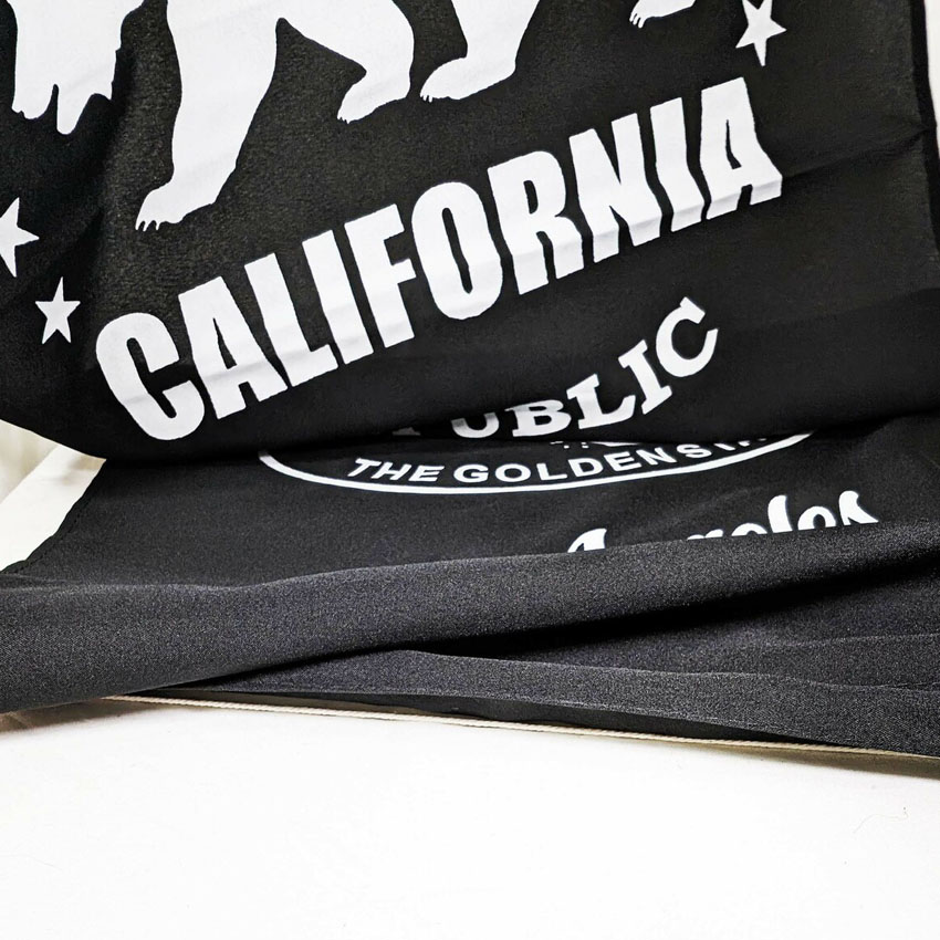 カリフォルニア ナイロンフラッグ タペストリー CALIFORNIA BEAR BLACK インテリア アメリカン雑貨の画像