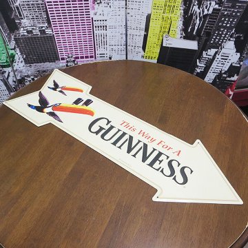 ギネスビール ダイカット エンボスメタルサイン GINNESS ARROW ビンテージ  アメリカン雑貨の画像