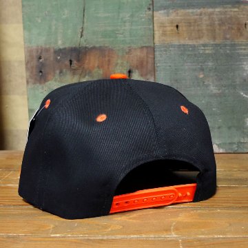 フラット バイザー キャップ CALIFORNIA REPUBLIC CALI BEAR ブラック ＆ オレンジ 帽子 アメカジ　アメリカン雑貨の画像