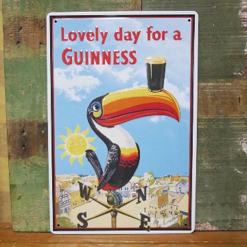 ギネスビール アンティークメタルエンボスプレート GUINNESS SKY ブリキ看板 インテリア　ティンサイン　アメリカン雑貨の画像
