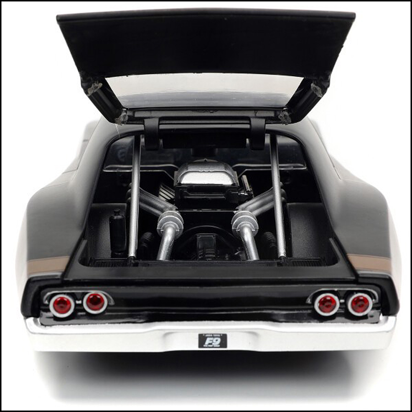 ワイルドスピードダイキャストカー DOM's 1968 DODGE CHARGER WIDEBODY 1/24 レトロミニカー JADATOYS アメ車 の画像