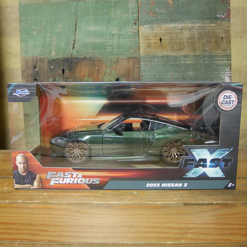 ワイルドスピードダイキャストカー  2003 NISSAN Z JADATOYS1/24 日産　レトロレトロミニカー　の画像