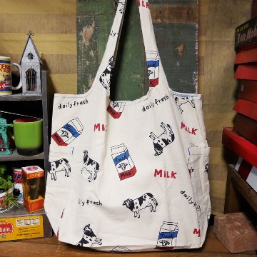 アンドパッカブル MBO マルシェバッグ ANDPACKABLE　トマトパターンNT レジバッグ エコバッグ　アメリカン雑貨の画像