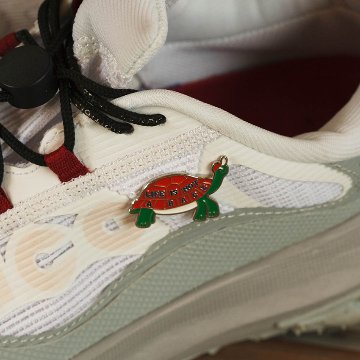 ダルトン ピンバッジ アクセサリー  ピンズ　アメリカン雑貨の画像