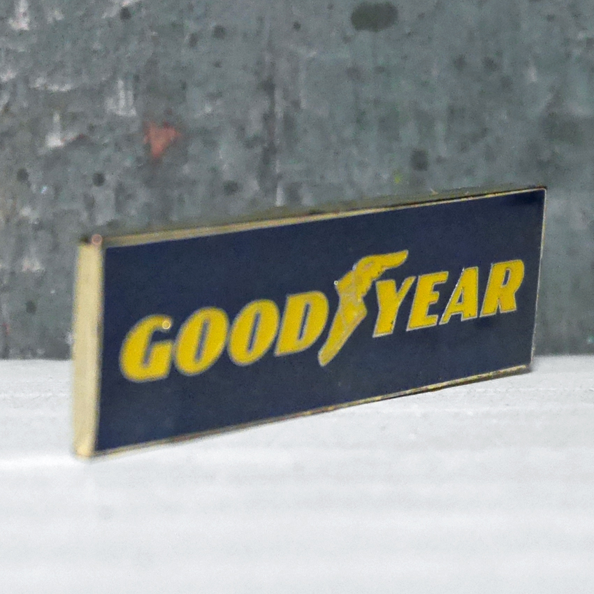 ピンバッジ グッドイヤー LAPEL PINS  GOOD YEAR ピンズ  アメリカン雑貨の画像