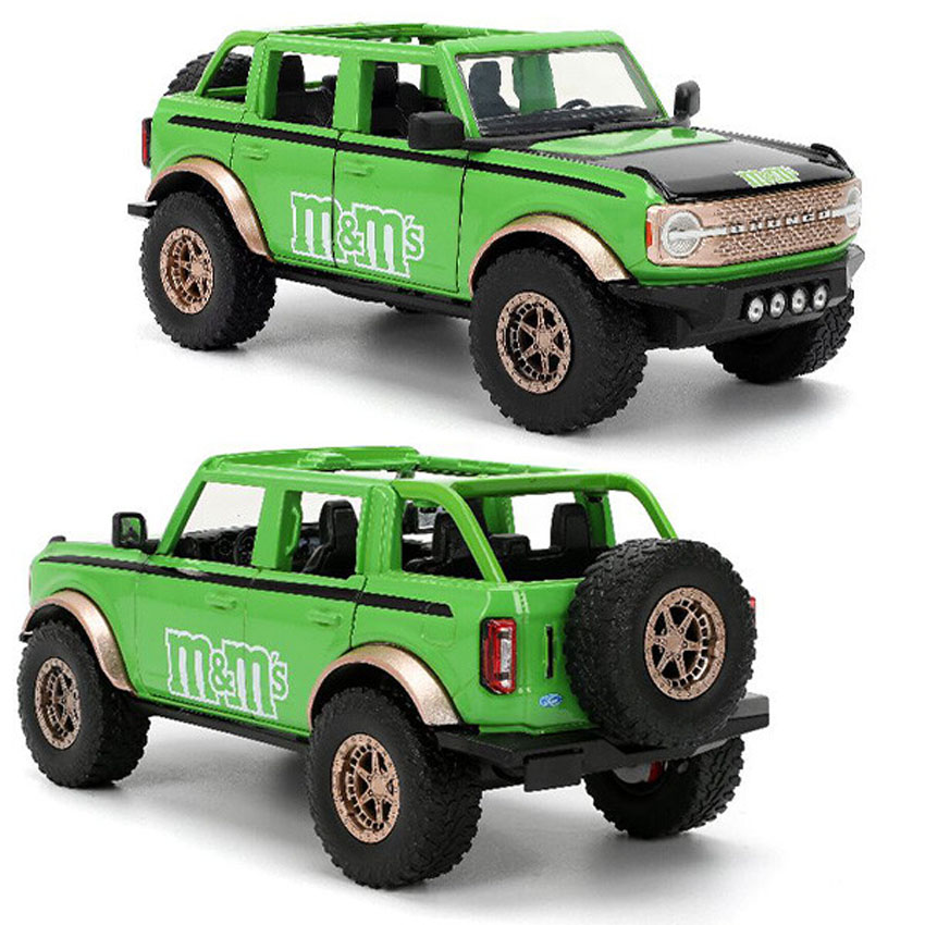 M&M'S レトロミニカー 1/24 JADA TOYS 2021 FORD BRONCO w/GREEN FIGURE エムアンドエムズ　アメリカン雑貨の画像