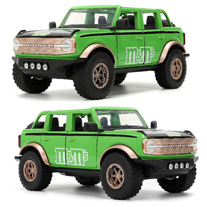 M&M'S レトロミニカー 1/24 JADA TOYS 2021 FORD BRONCO w/GREEN FIGURE エムアンドエムズ　アメリカン雑貨の画像