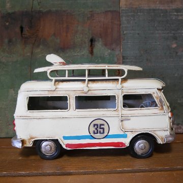 ノスタルジックデコ サーフワゴン アイボリー ハワイアン ブリキのおもちゃ ブリキ製自動車 アメリカン雑貨の画像