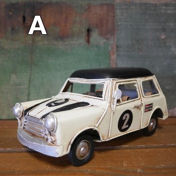 ノスタルジックデコ ＭＣレーシング ブリキのおもちゃ　ミニクーパー ブリキ製自動車 アメリカン雑貨の画像