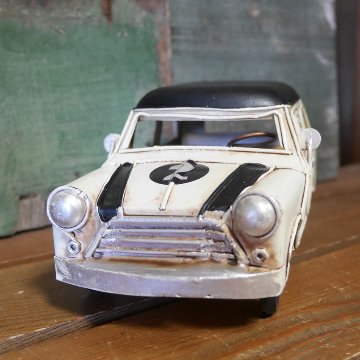 ノスタルジックデコ ＭＣレーシング ブリキのおもちゃ　ミニクーパー ブリキ製自動車 アメリカン雑貨の画像