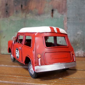 ノスタルジックデコ ＭＣレーシング ブリキのおもちゃ　ミニクーパー ブリキ製自動車 アメリカン雑貨の画像