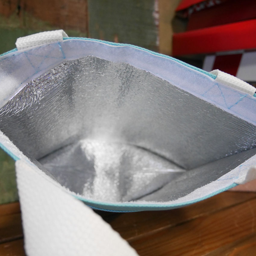 スヌーピーメイト 保冷 保温 バッグ SNOOPY手提げトートバッグ PEANUTS　アメリカン雑貨の画像