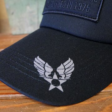 AVIREX　ミリタリー パッチ メッシュキャップ ブラック 帽子 MILITARY PATCH  アヴィレックス ミリタリーアメカジ　アメリカン雑貨の画像