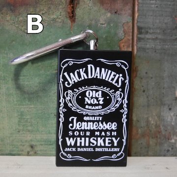 タバコ箱型 携帯灰皿 キーホルダー 灰皿 ジャックダニエル マルボロ　灰皿の画像