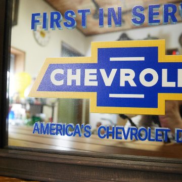 CHEVROLET ウッド パブミラー BOWTIE インテリア ウォールミラー 鏡 シボレー アメリカン雑貨の画像