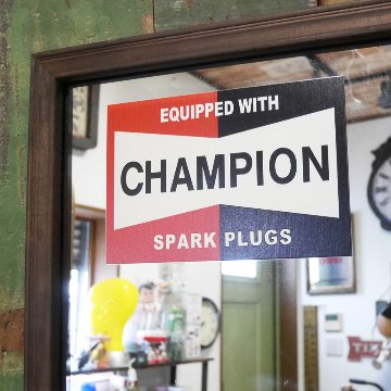 CHAMPION ウッド パブミラー PLUG インテリア ウォールミラー 鏡 チャンピオン アメリカン雑貨の画像