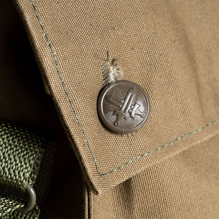 チェコ軍 キャンバス ショルダーバッグ ミリタリー 鞄 デッドストック品　アンティーク雑貨の画像