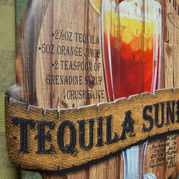 アンティークエンボスプレート TEQUILA SUNRISE ブリキ看板 ティン サイン アメリカン雑貨の画像