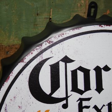 コロナビール ダメージ仕上げボトルキャップサイン CORONA インテリア ボトルキャップ型 ブリキ看板 アメリカン雑貨の画像