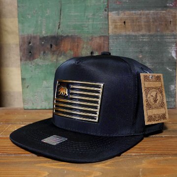 カリフォルニア フラット バイザー CALIFORNIA BEAR ソリッド ブラック 帽子 アメカジ　アメリカン雑貨の画像