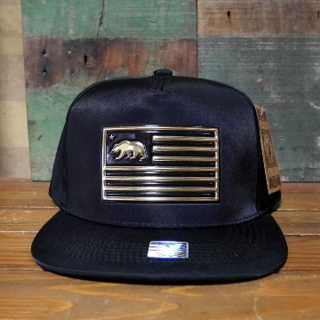 カリフォルニア フラット バイザー CALIFORNIA BEAR ソリッド ブラック 帽子 アメカジ　アメリカン雑貨の画像