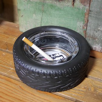 CHAMPION タイヤアッシュトレイ 卓上灰皿 チャンピオン PLUG TIRE ASHTRAYアメリカン雑貨の画像