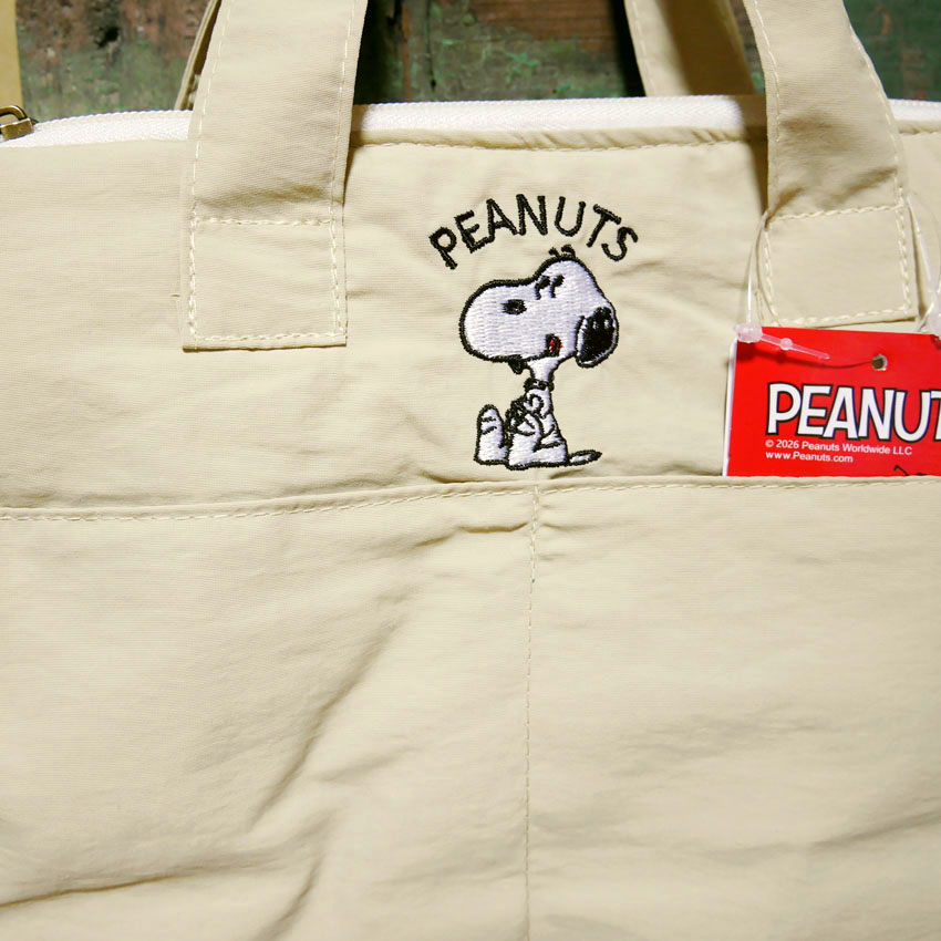 スヌーピー ポケット付保冷ランチバッグ SNOOPY 保冷 保温 手提げトートバッグ ランチバッグ PEANUTSアメリカン雑貨の画像