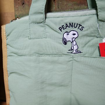 スヌーピー ポケット付保冷ランチバッグ SNOOPY 保冷 保温 手提げトートバッグ ランチバッグ PEANUTSアメリカン雑貨の画像